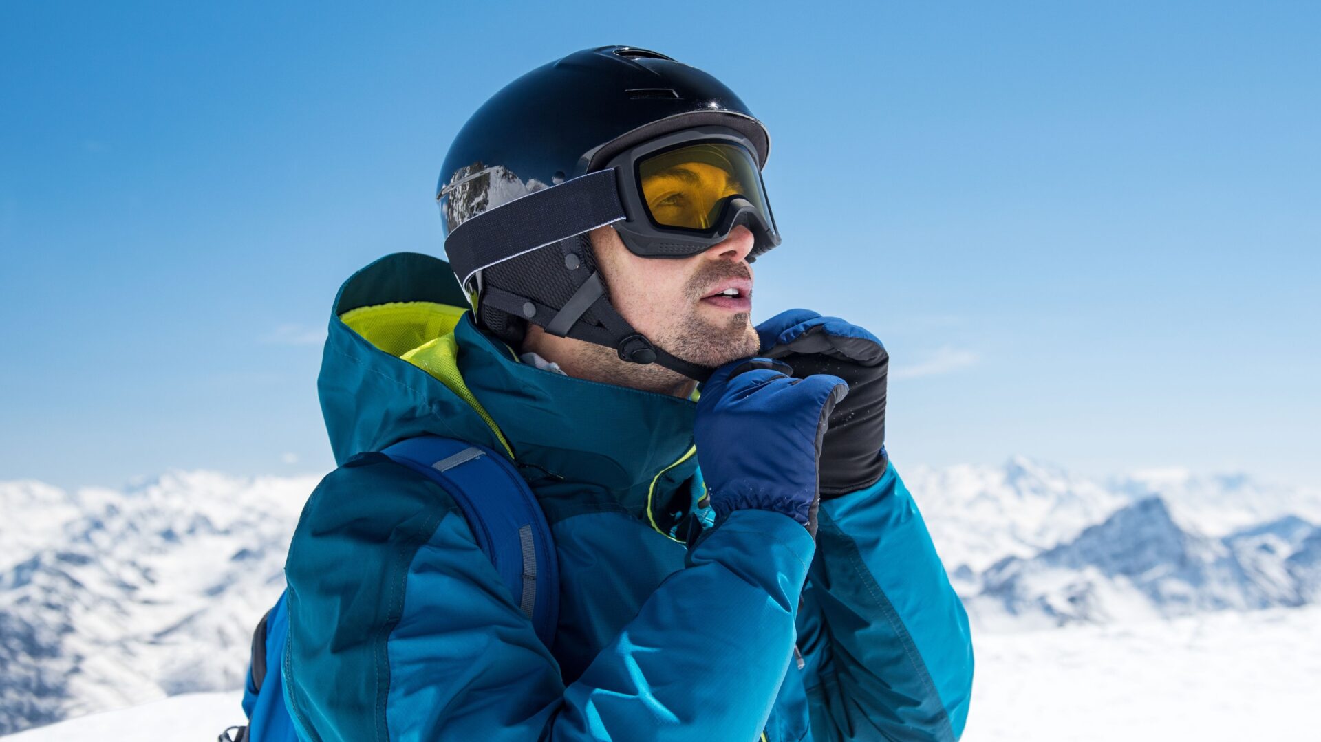 Casco obbligatorio sulle piste da sci anche per gli adulti: ecco come tutelarti davvero sulle piste 26 1